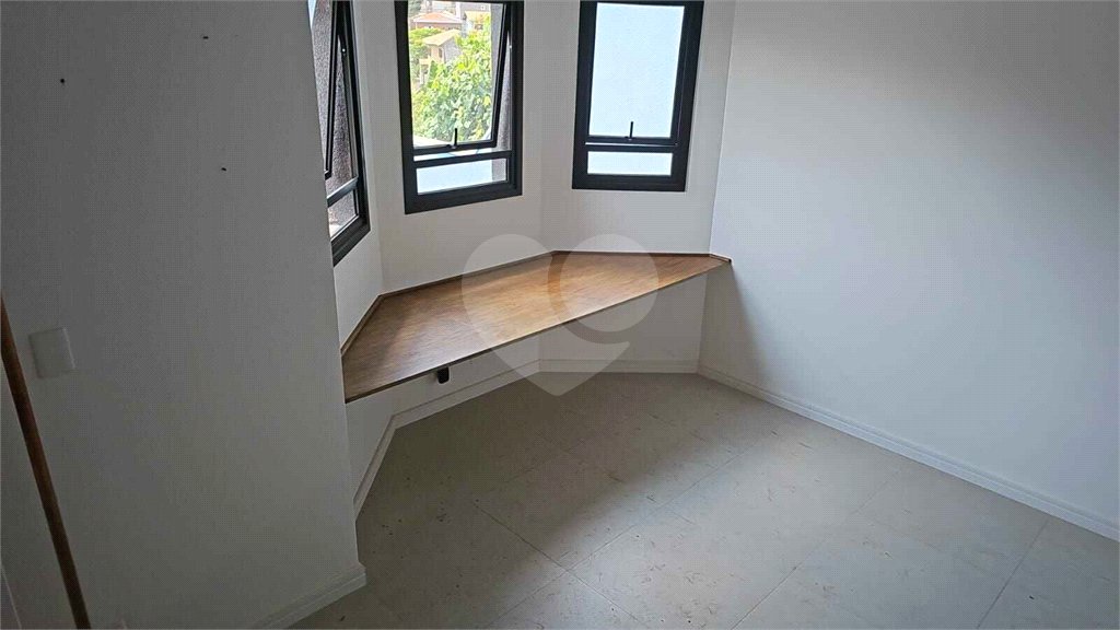 Casa Exclusiva e de Alto Padrão no Jardim Londrina - Um refúgio de Tranquilidade em São Paulo