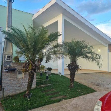 Casa térrea para venda no Parque Fher.
