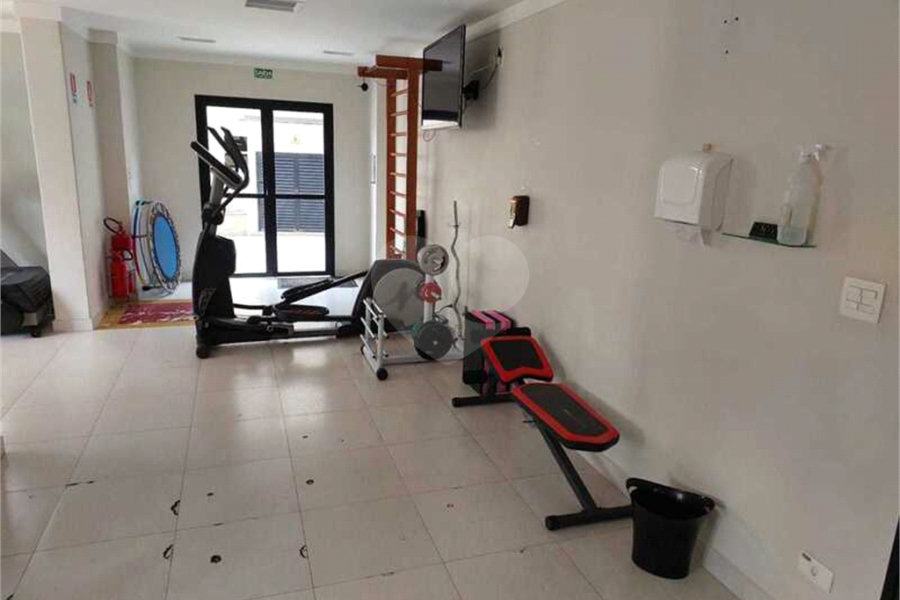 APARTAMENTO COM 125 M2 3 DORMITORIOS, SALA E COZINHA AMPLAS E 3 VAGAS DE GARAGEM. À VENDA EM SANTANA