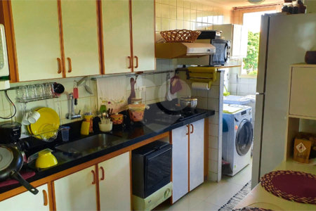 COBERTURA A VENDA NO BAIRRO JARDIM DAS INDUSTRIAS COM 3 DORMITORIOS, 2 SUITES, 2 VAGAS, 214M², SJC