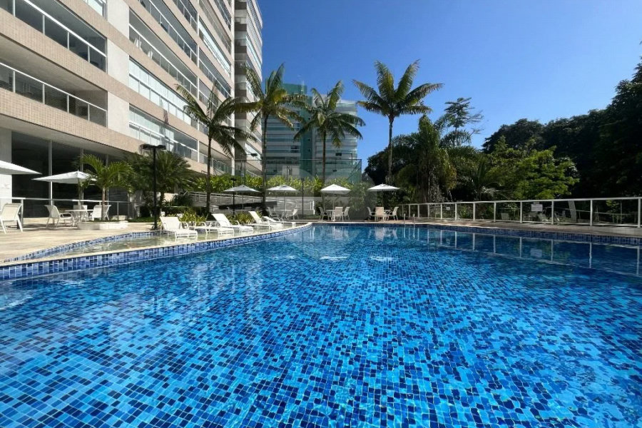 Apartamento à venda com 3 quartos, sendo 1 suíte, em Riviera de São Lourenço, Bertioga, SP