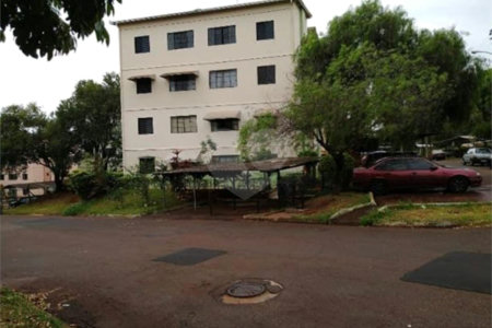 Apartamento no Romeu Santini.