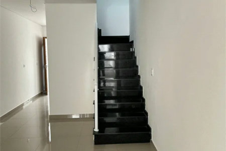 Oportunidade Única! Sobrado Charmoso com 110m² na Rua Dr. Olival do Vila Nova!