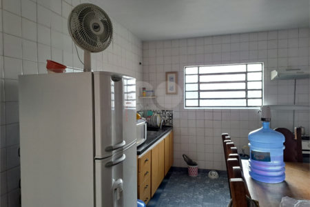 Sobrado à venda com 3 quartos em Campo Belo, São Paulo, SP