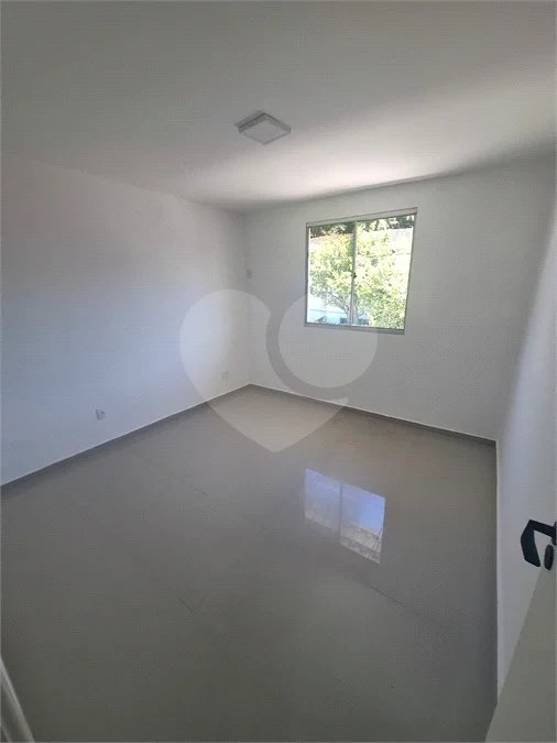 LINDA CASA DUPLEX EM CONDOMÍNIO – PRÓXIMA AO PARK SHOPPING - Aceita financiamento bancário e FGTS
