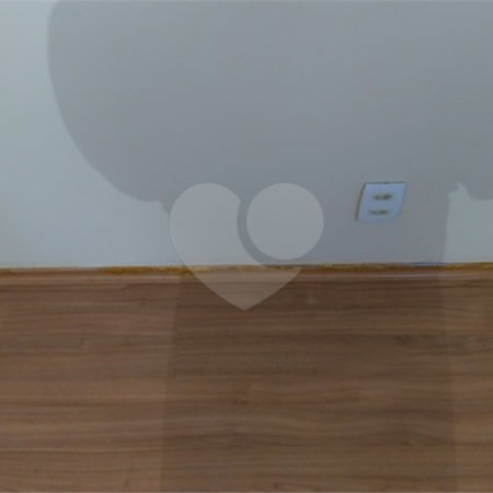 Apartamento no Condomínio Residencial Alcântara.