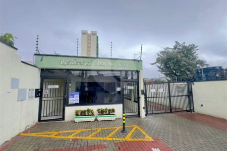 Apartamento à venda no Taboão, em Guarulhos, com 51 m² com 2 dormitórios e 1 vaga de garagem