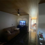 Casa térrea de 3 dormitórios