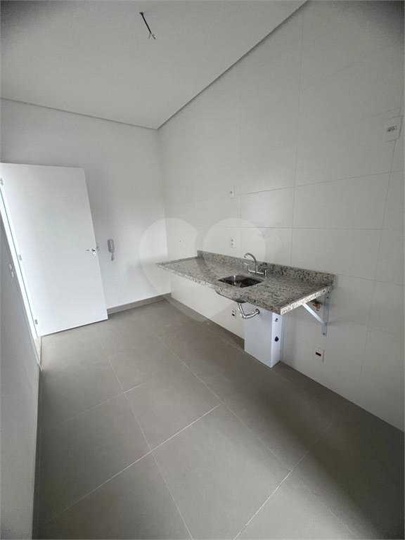 Charme, conforto e vista livre na Vila Clementino – 98 m² com pé-direito duplo!