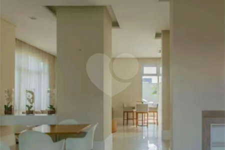 Apartamento no Ipiranga de 68m2 com 2 dorms, 1 suíte, 2 banheiros, 1 vaga. Estuda permuta.