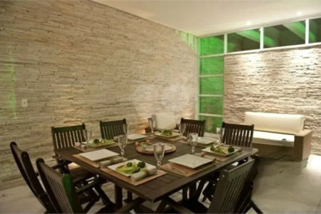 Aptº venda Mooca, 149m², andar alto, 4 dorms, 3 suítes, 2 vagas, varanda gourmet, ar condicionado.