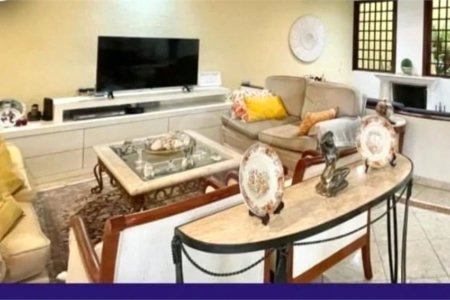 Casa dos sonhos a venda - Sobrado com Piscina no Jardim da Saúde, 270m² , 4 dorm., 2 suítes, 4 vagas, banheira , lareira, churrasqueira, terreno: 360 m²