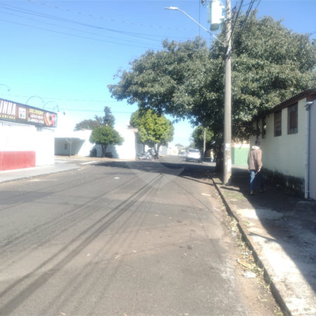 Galpão comercia a venda.