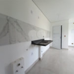 APARTAMENTO À VENDA- 01 DORMITÓRIO COM QUINTAL - 01 VAGA MOTO COM SACADA