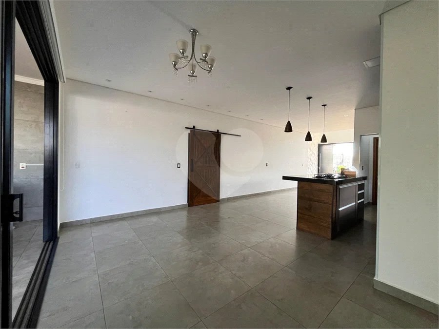 Casa para alugar com 3 suítes em Residencial Terras de Ártemis (ártemis), Piracicaba, SP