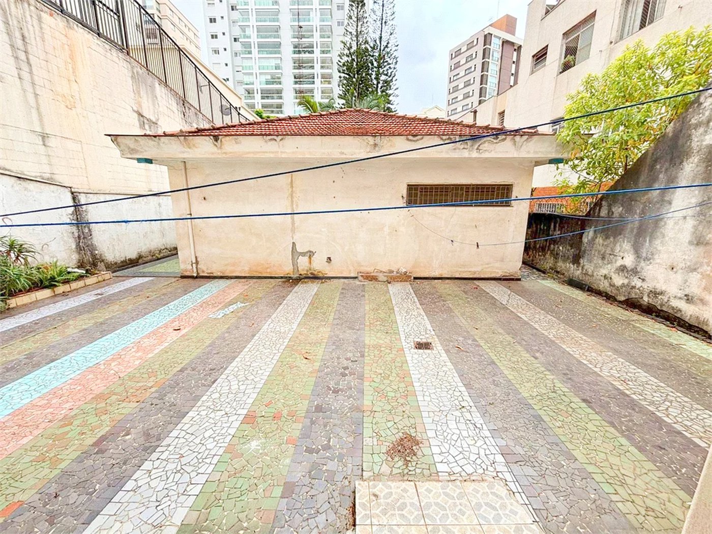 Casa Térrea na Vila Mariana com 480 metros de terreno