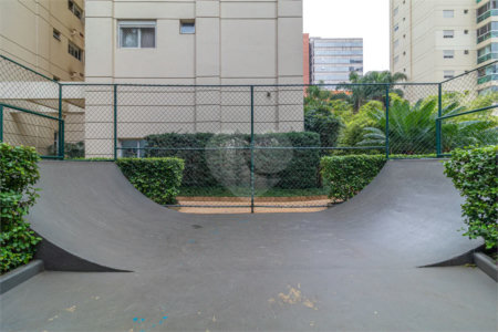 Cobertura à venda com 3 suítes em Vila Olímpia, São Paulo, SP