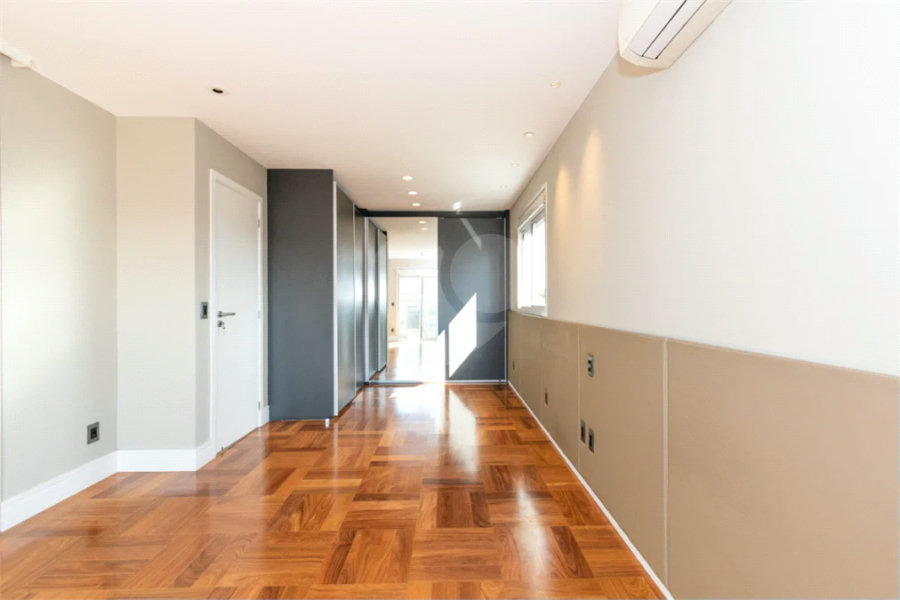 Vila Clementino - 161 m² | 2 dormitórios, com possibilidade de 3 | suíte master | 3 vagas | depósito