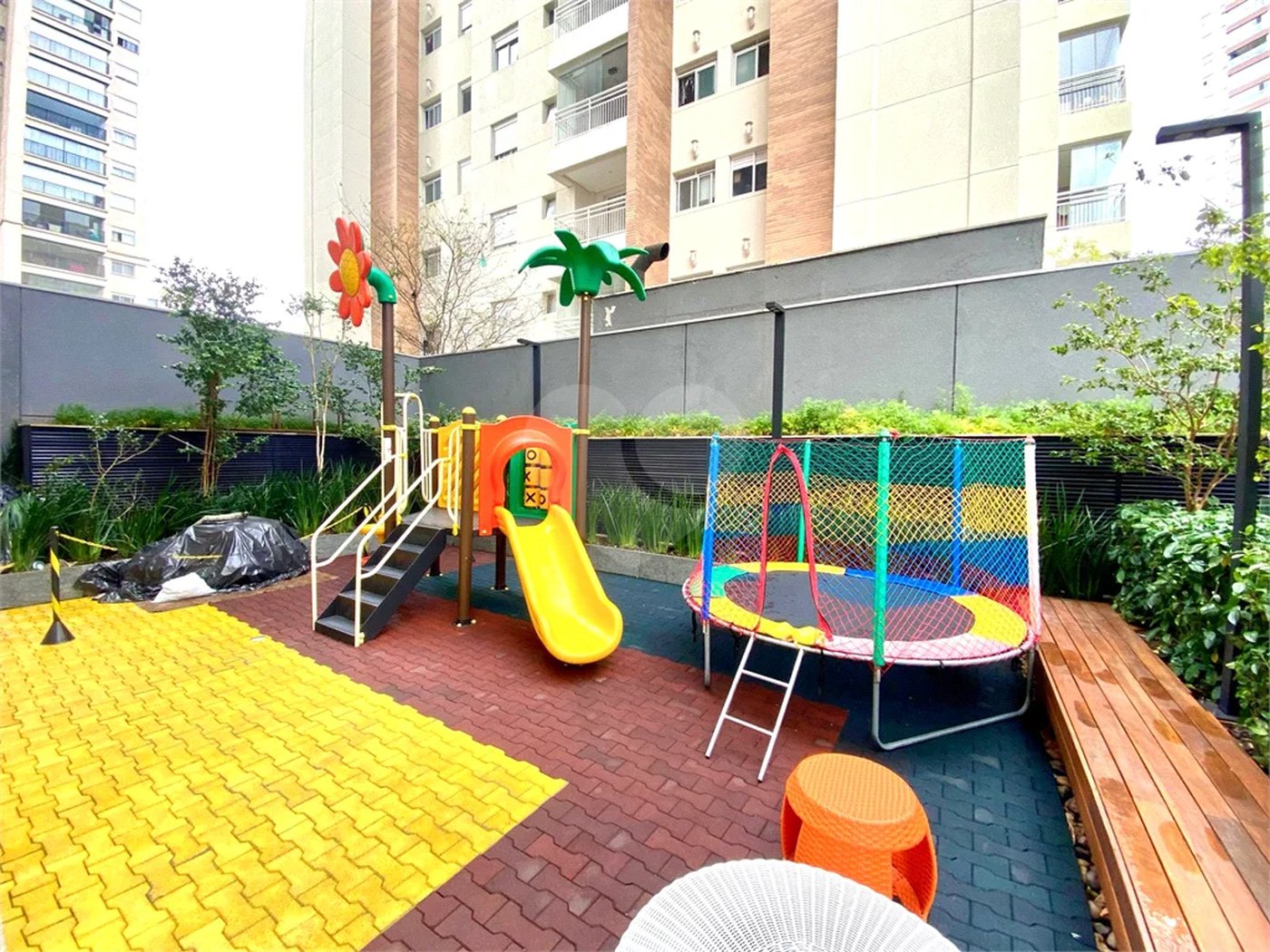 JARDIM PRUDÊNCIA - APTO SEMINOVO COM TERRAÇO GOURMET