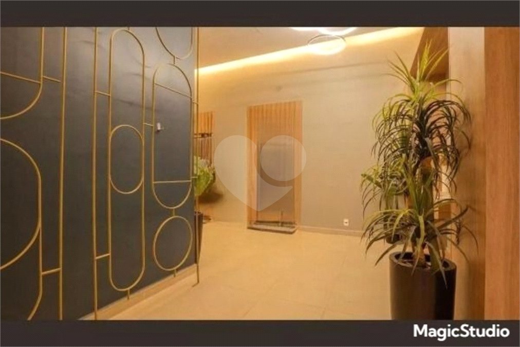 Apartamento com 38m², 2 dormitórios, à venda no Parque Bristol.