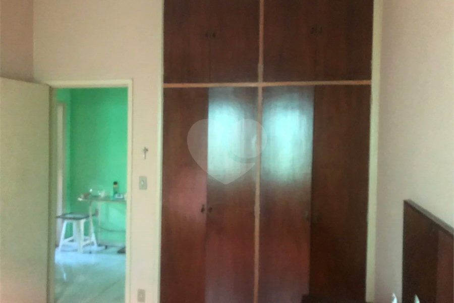 Ótima casa térrea a venda, 2 quartos e 2 vagas de garagem Jd Maristela