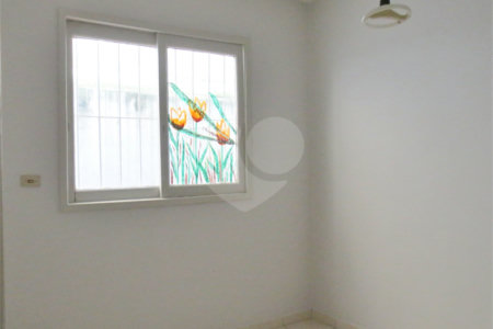 Sobrado de Vila na Chácara Inglesa/Saúde - 2 quartos/ 2 Vagas