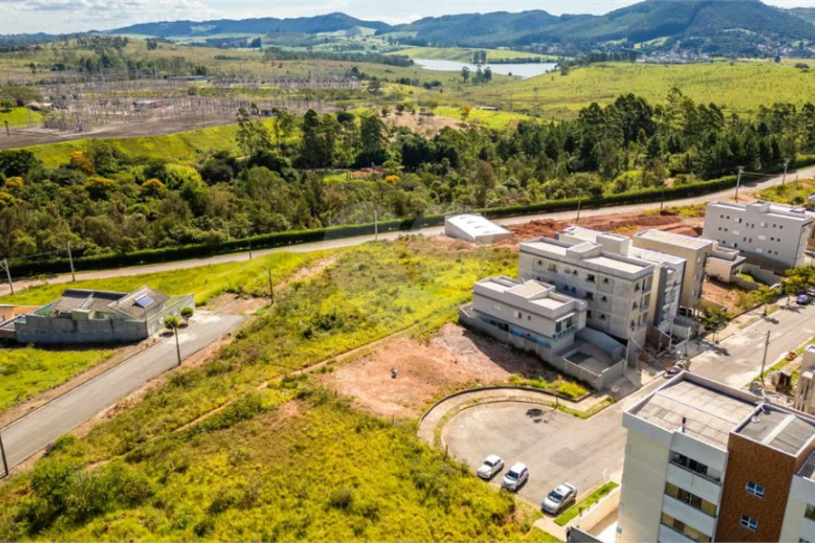 Lote de 570m² no residencial Veredas em Poços de Caldas