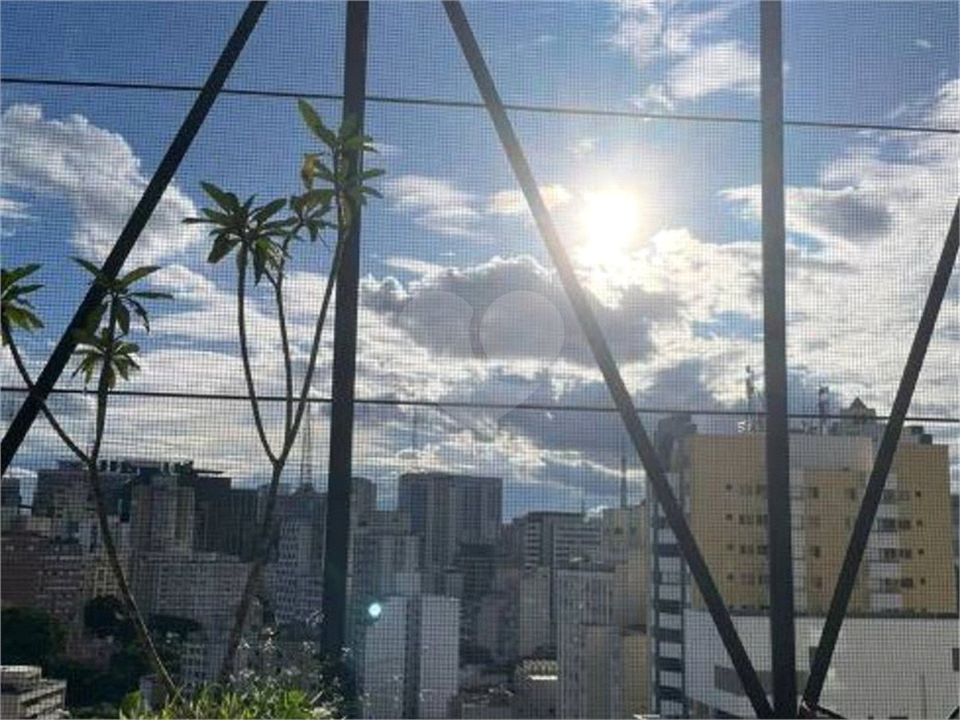 APARTAMENTO A VENDA EM SP BELA VISTA