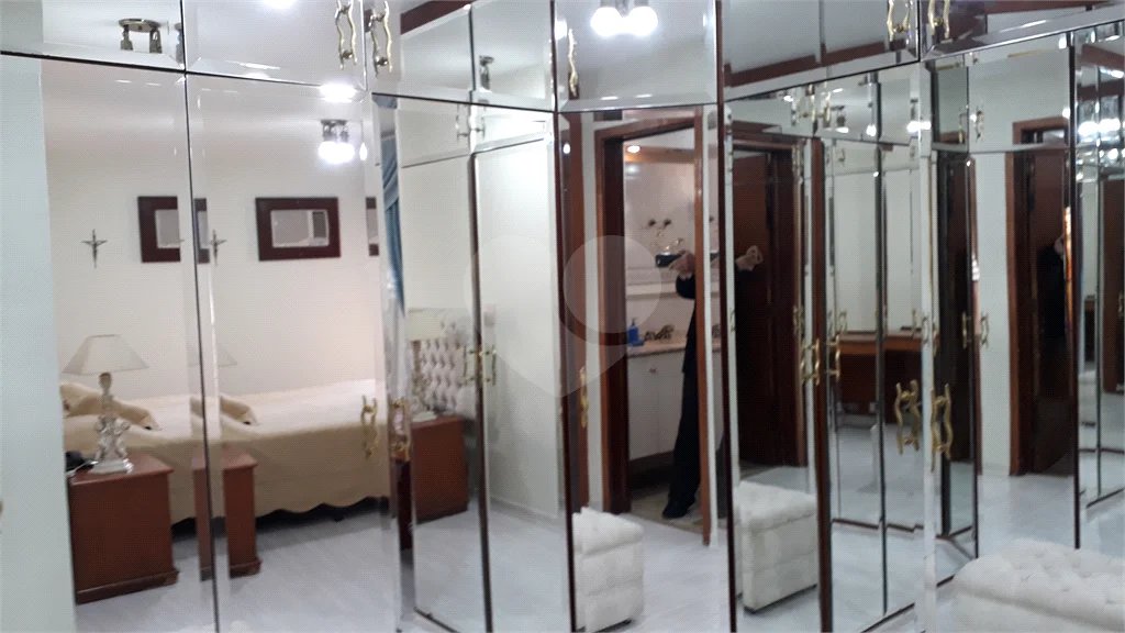 Apartamento à venda mobiliado nos Jardins — 126 m²