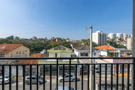 Sobrado à venda com 3 quartos, sendo 1 suíte, em Vila Morse, São Paulo, SP