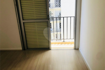 Moema, apto para locação, localização imperdível!!!
