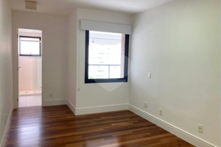 Apartamento para alugar com 4 suítes em Chácara Santo Antônio, São Paulo, SP