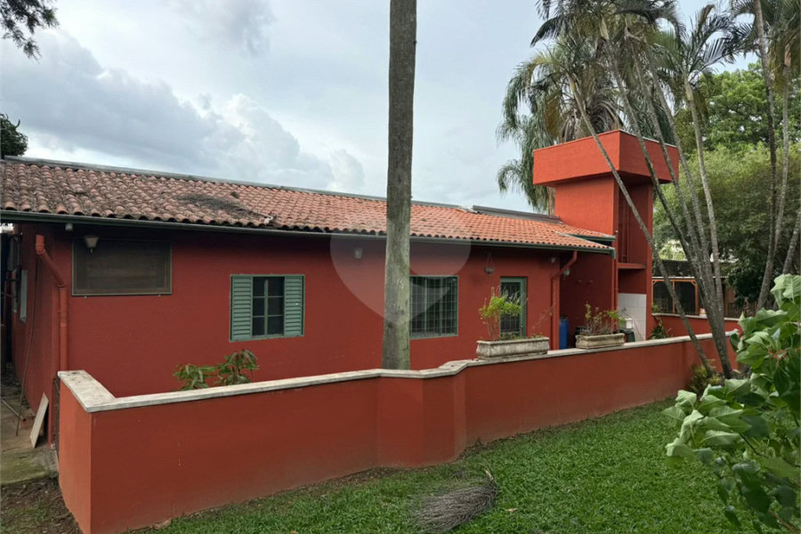 Chácara no Unileste, com espaço para eventos e cozinha industrial, na modalidade porteira fechada,
