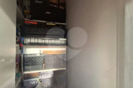 Apartamento totalmente mobiliado com 2 dormitórios, 1 vaga
