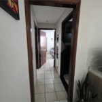 Casa térrea à venda no Douradinho com 2 quartos e edícula com mais dois quartos e 2 banheiros.
