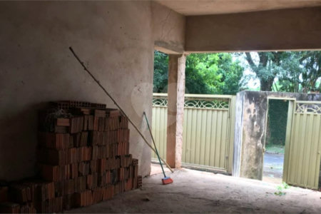 Terreno no Jd. Santa Felícia dispondo de 300m² muito bem localizado