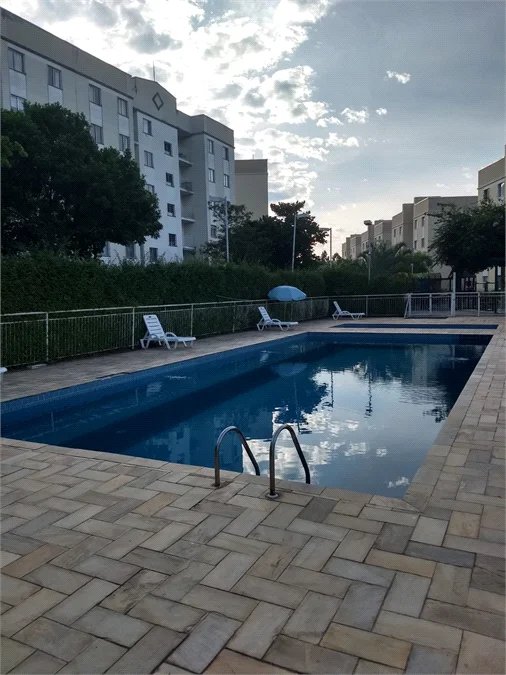 Apartamento à venda com 2 quartos em Jardim Monte Santo, Cotia - SP