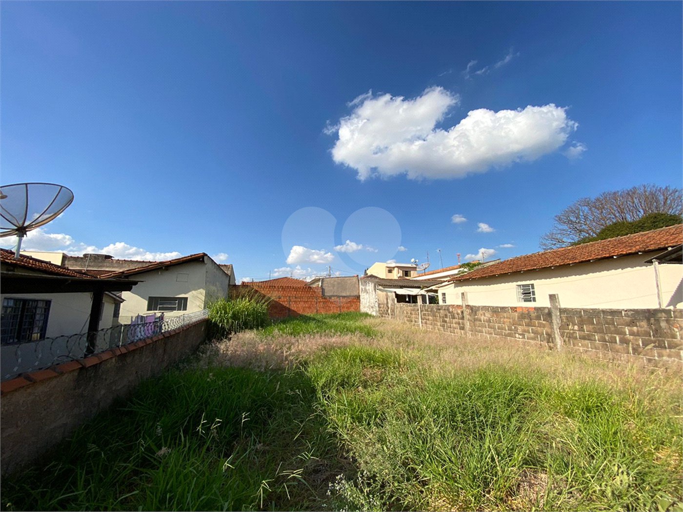 Terreno a venda no bairro Jardim Beatriz