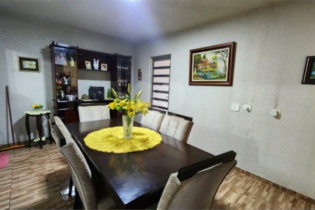 Casa Comercial à Venda em Avenida Movimentada – Osasco/SP