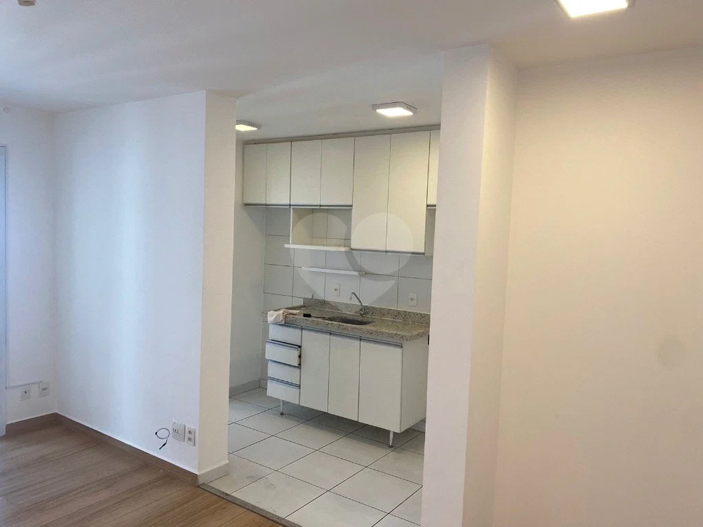 Apartamento com 70m² , 2 dormitórios , sendo 1 suíte , 1 vaga de garagem , à venda no bairro Campestre em Santo André.