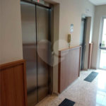 Apartamento no Condomínio Parque dos Jacarandás.