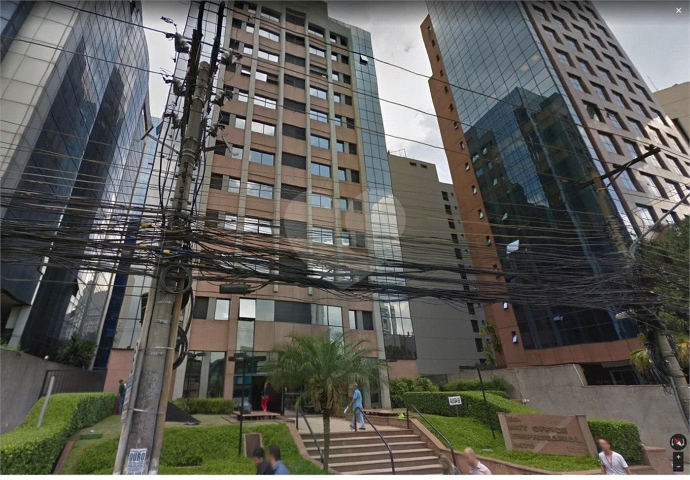 Conjunto comercial na Vila Olimpia
