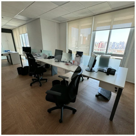 Conjunto comercial com 223,38 m² à venda na Vila Carrão