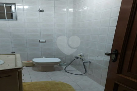 Casa com dois pavimentos na Barra Funda: