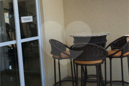 Apartamento Residencial à venda