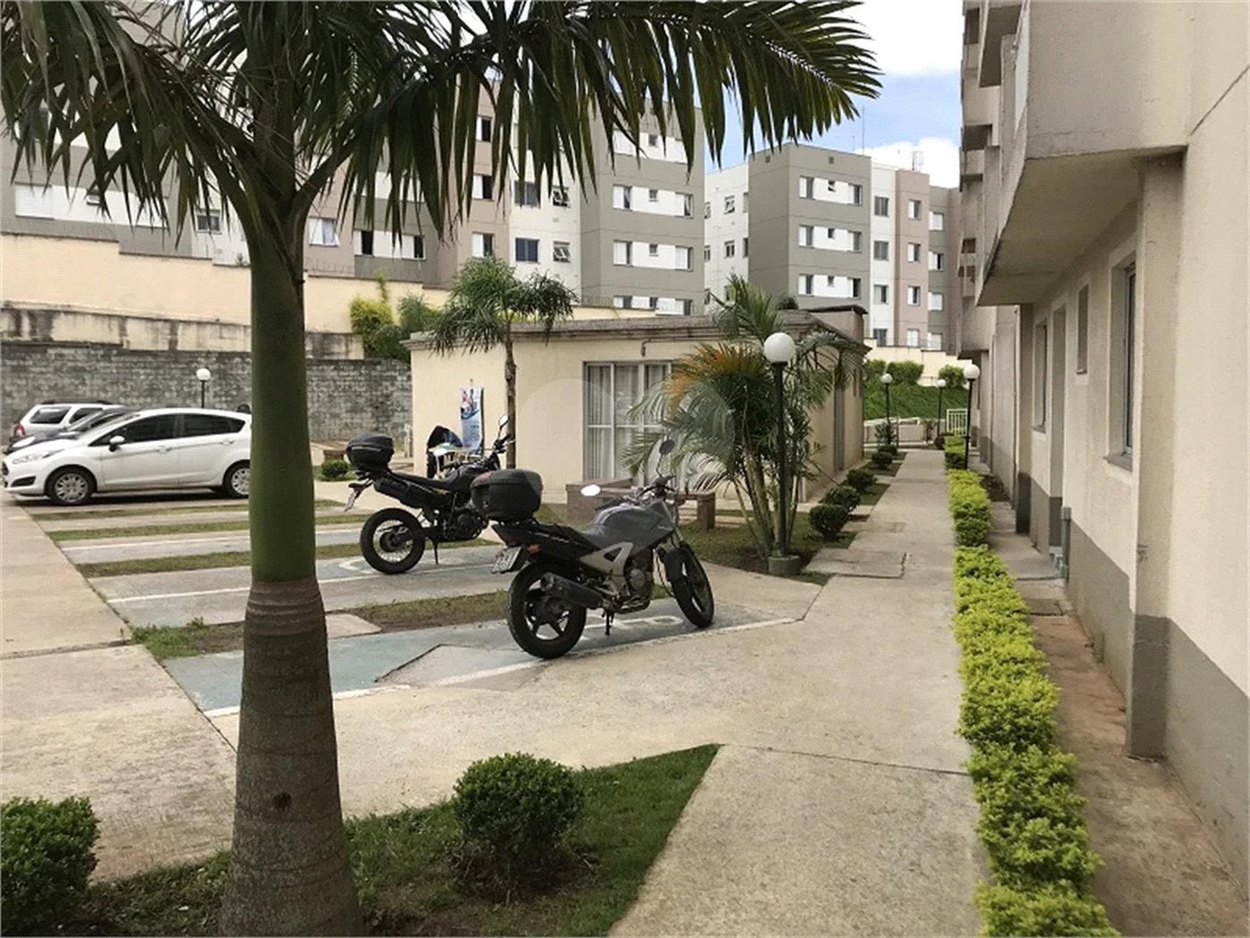 Apartamento com 2 dormitórios à venda, 94 m² por R$ 615.000 no Jaraguá - São Paulo