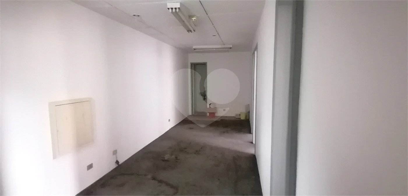 Sala comercial à venda em Higienópolis com 170 m2