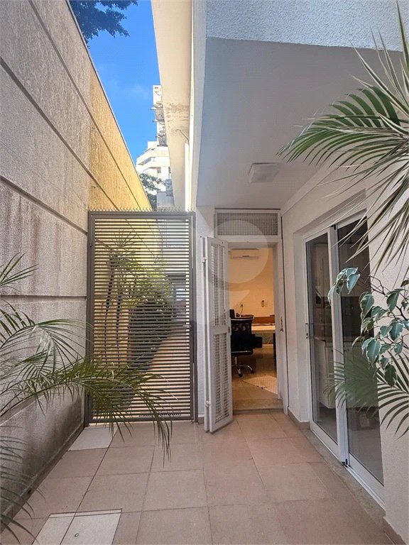 Casa comercial com 172m² , 1 vaga de garagem , à venda no bairro das Perdizes.