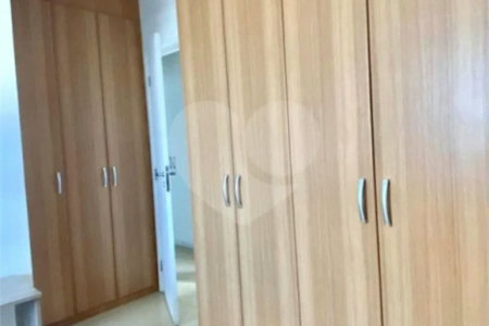 Apartamento á venda na Mooca de 89m² com 2 dormitórios, sendo 2 suítes e 2 vagas.