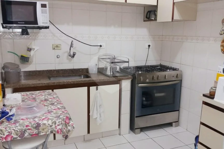 Sobrado de 105m2 à venda com 3 dormitórios na Vila Santa Catarina
